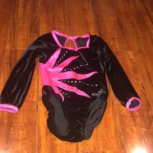 Gymnastics leotard